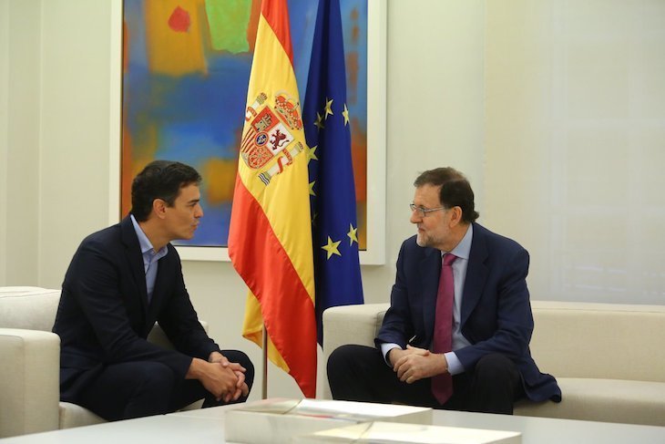 Pedro Sánchez y Mariano Rajoy en su encuentro en La Moncloa. / Twitter.
